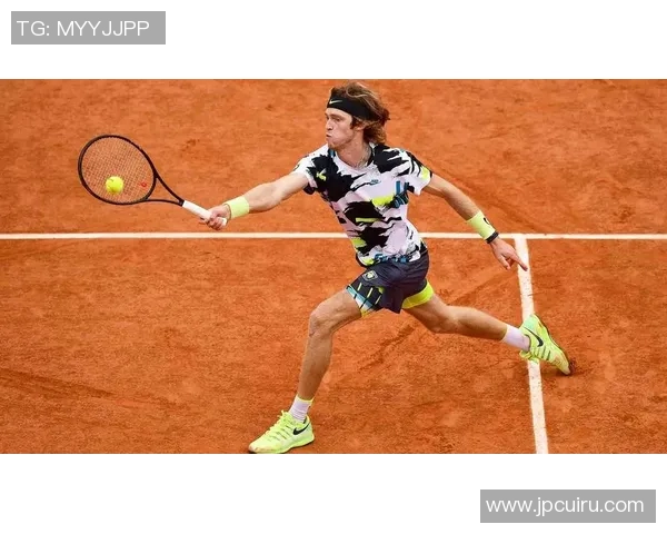 体育明星风格大比拼谁是最具魅力的运动偶像榜单揭晓 体育明星风格大比拼谁是最具魅力的运动偶像榜单揭晓