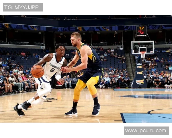 2005年季后赛太阳队与灰熊队的激烈对决回顾与分析